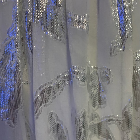 Aiden Maddox SZ 8 Silver Metallic and White Silk Wedding Formal Prom Gown - Picture 6 of 16